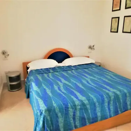Scesa San Michele Apartmán Bari