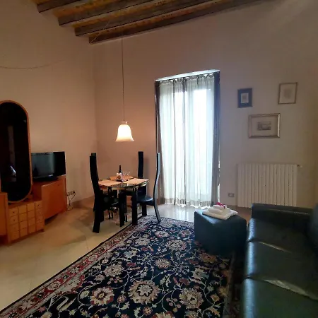 Apartment Scesa San Michele Bari