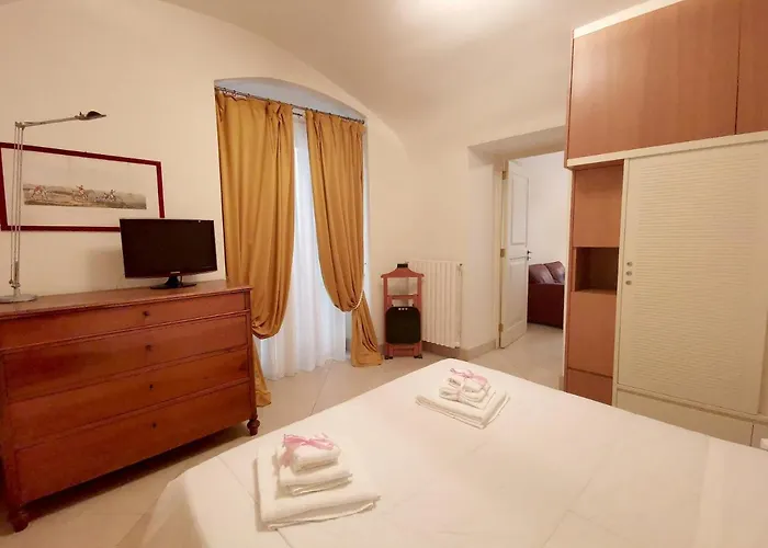 Scesa San Michele Apartment *